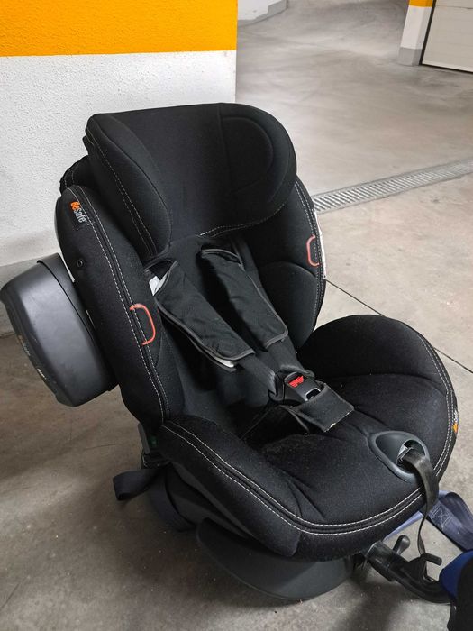 Cadeira auto Besafe iZi PLus i-Size contra a marcha