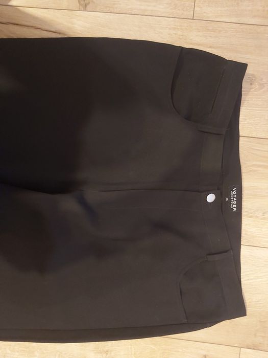 Materiałowe szerokie spodnie Voyager roz L/XL