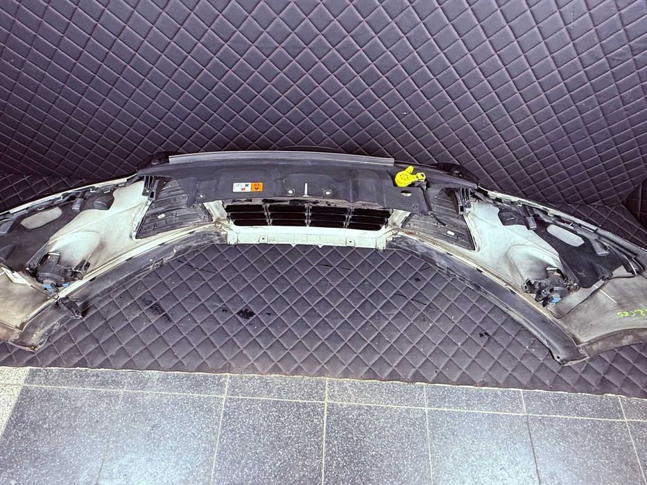 FORD FOCUS MK3 Zderzak Przedni Przód Kompletny