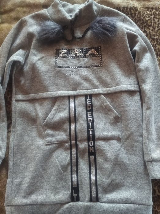 Туніка нова на 11-12років