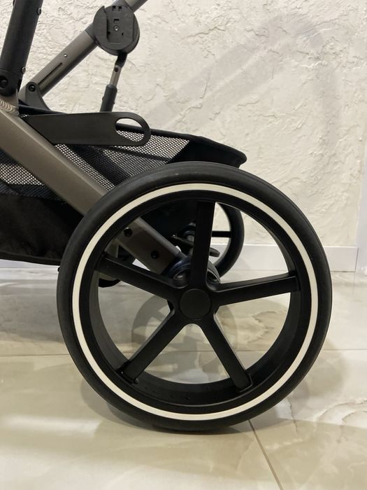 Коляска Cybex Balios S Lux 2025