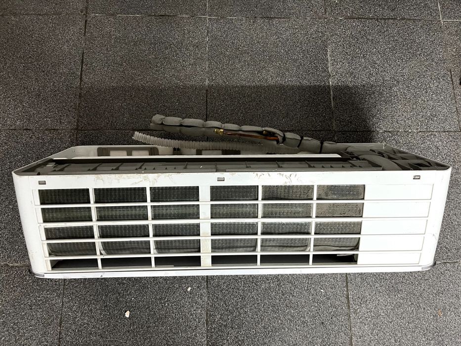 Ar Condicionado – Usado, Bom Estado