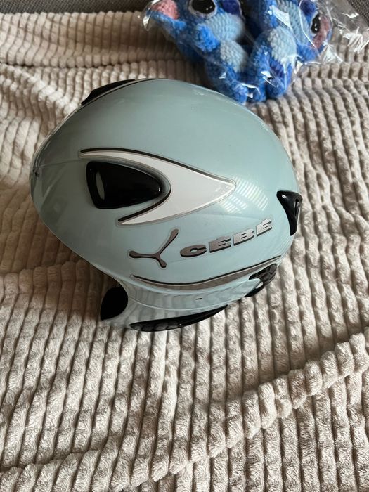 Kask narciarski