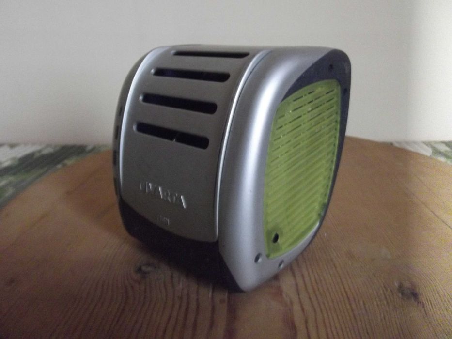 Зарядний пристрій універсальний-VARTA