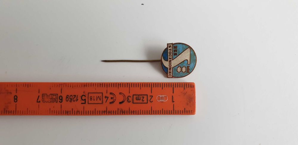 Starocie z Gdyni - Militaria - zestaw 4 przypinki z czasów PRL