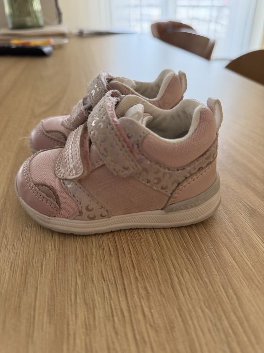 Кросівки  Geox для дівчинки