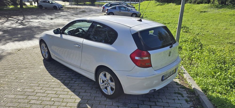 BMW Série 1 116d 2010