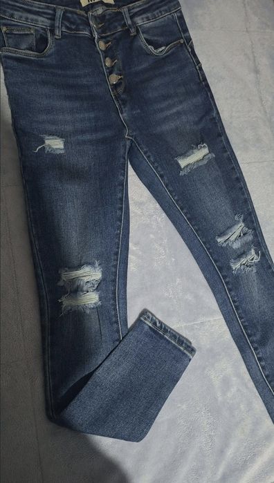 Dzinsy M sara damskie