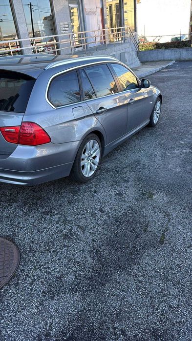 BMW 320D LCI 2011