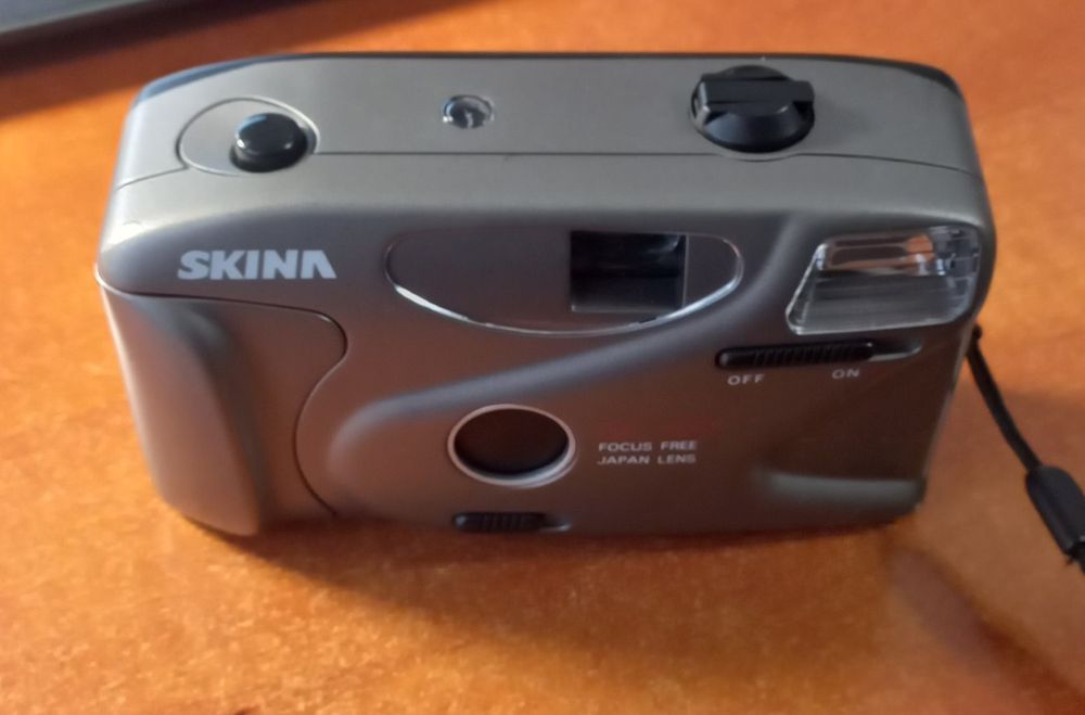 Пленочный фотоаппарат Skina
