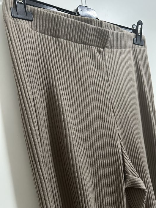 Бежеві лосини в рубчик від H&M