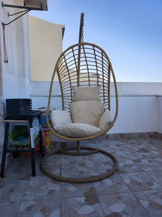 Cadeira baloiço muito bom estado