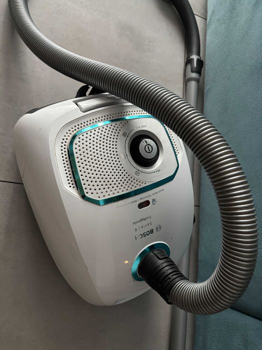 Odkurzacz workowy BOSCH BGL41HYG2H Serie 4