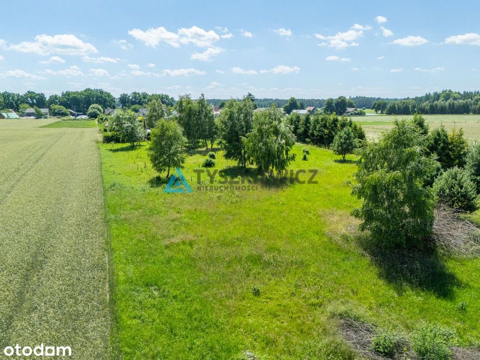 Działka budowlana 1670 m² - Powałki