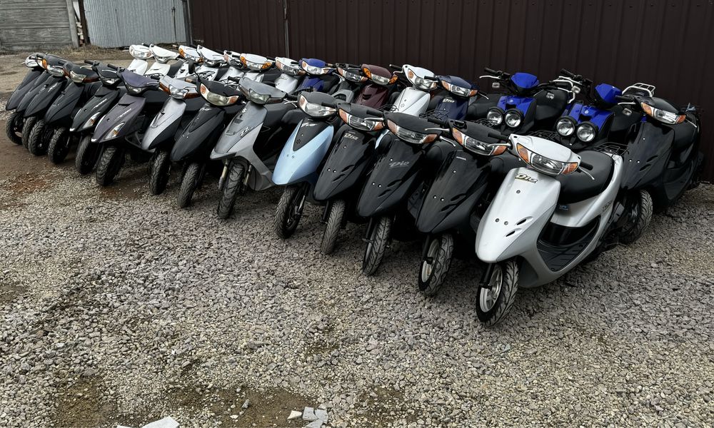 Скутера з контейнера  Великий вибір  Suzuki Let’s