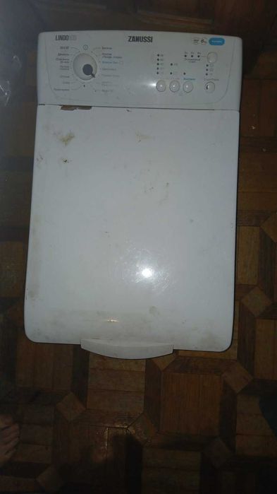 запчастини. Пральна машинА Zanussi Lindo100