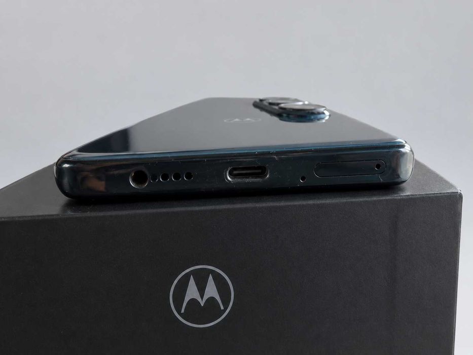 Motorola Edge+ - Topo de Gama (12GB/256GB)