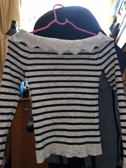 Жіноча кофтинка