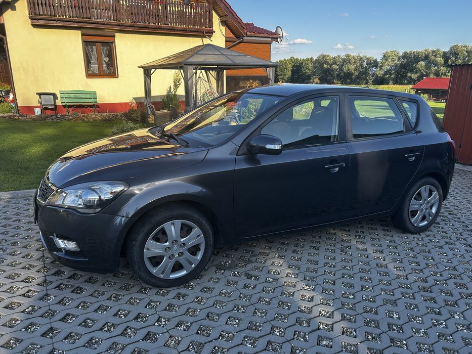 Sprzedam Kia ceed 1.4