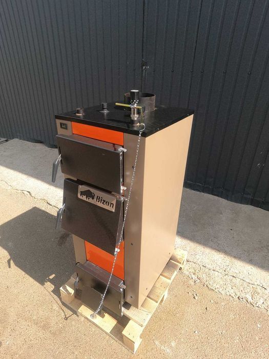 Твердотопливный, твердопаливний котел длительного горения