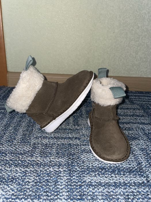 Ботинки демісезонні ,натуральний замш 22 розмір