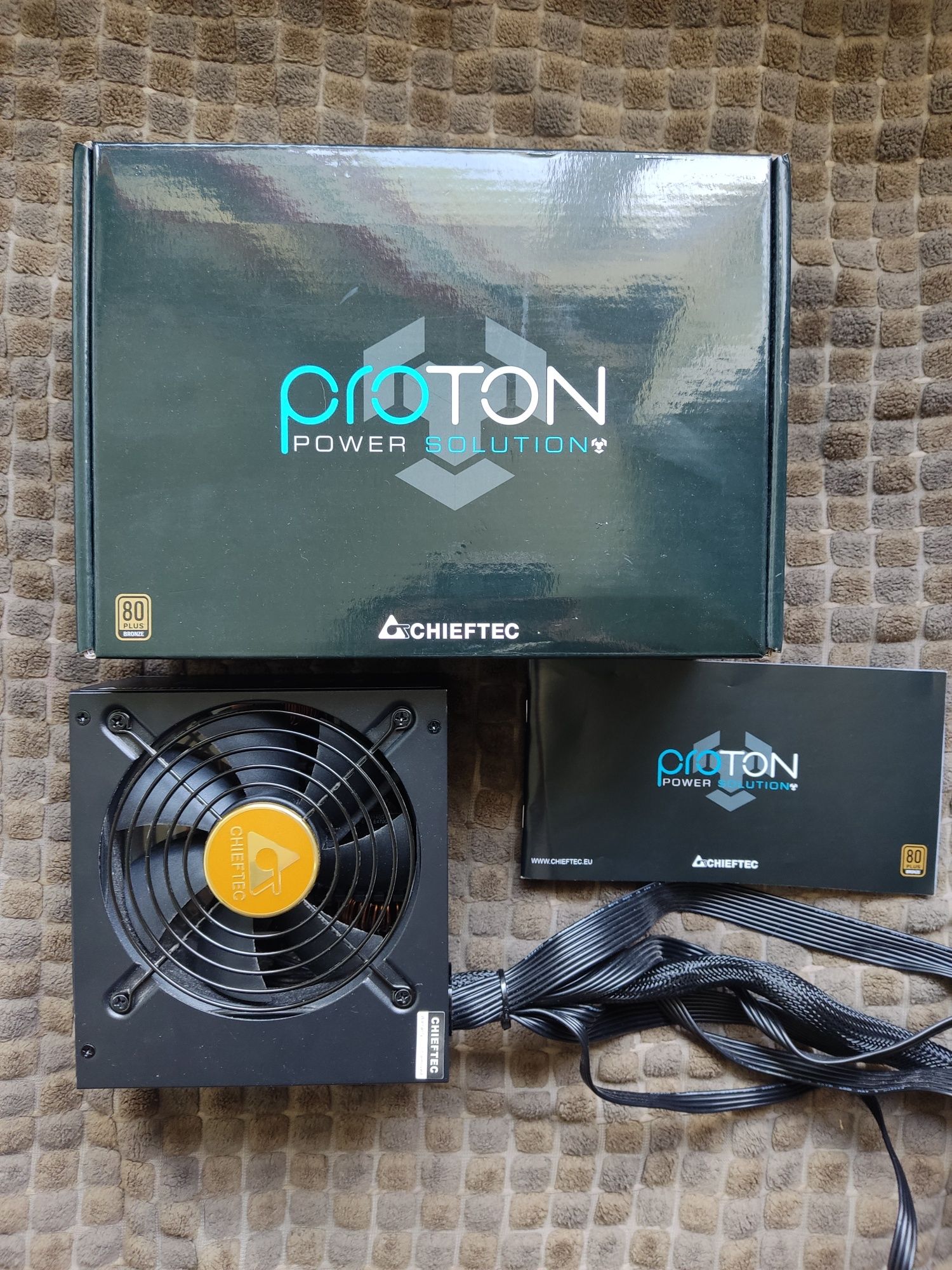 Блок живлення chieftec PROTON 600W: 2 000 грн. - Комплектуючі та ...