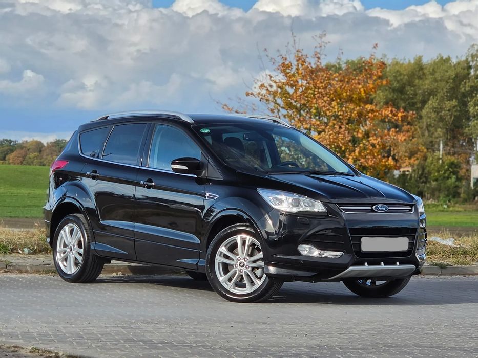 Ford Kuga 100% bezwypadkowy, nowy rozrząd, 4x4, automat, Szwajcaria.