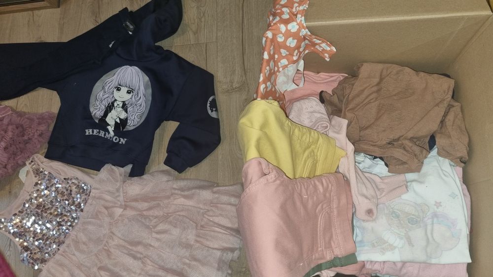 Ubrania dziewczęce Paka 122 -134