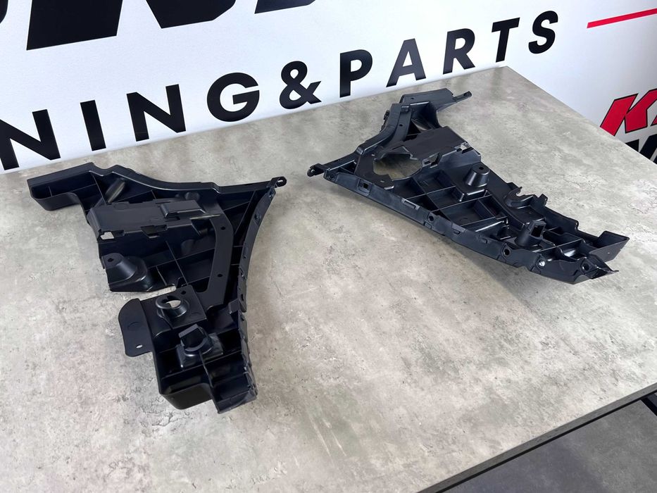 Кріплення заднього бампера - Volvo XC60 II - 31425223 / 31425224