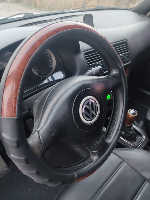 Продам Wolksvagen Bora 2001р. 1,6 .