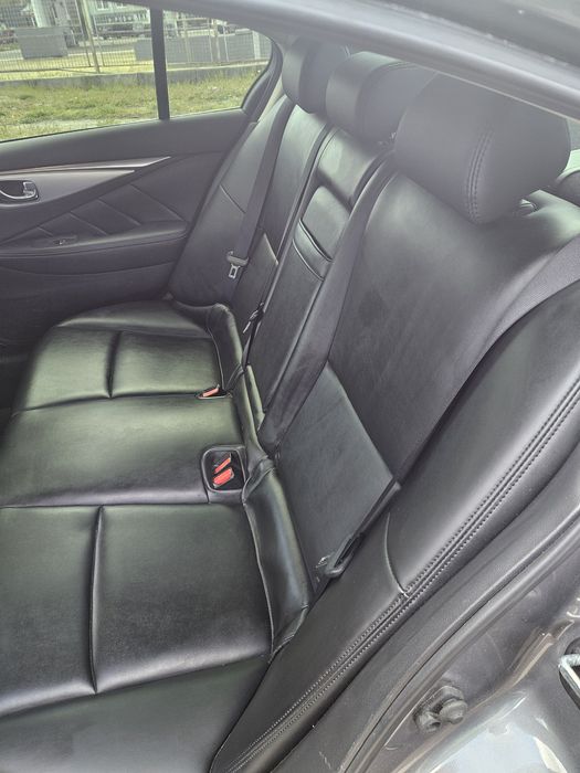 Infiniti q50 3.0  2021 awd