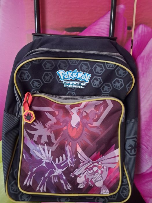 рюкзак з колесами для початкової школи