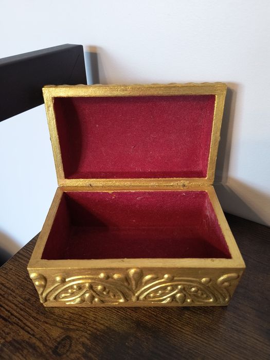 Pedełko, szkatułka florencka