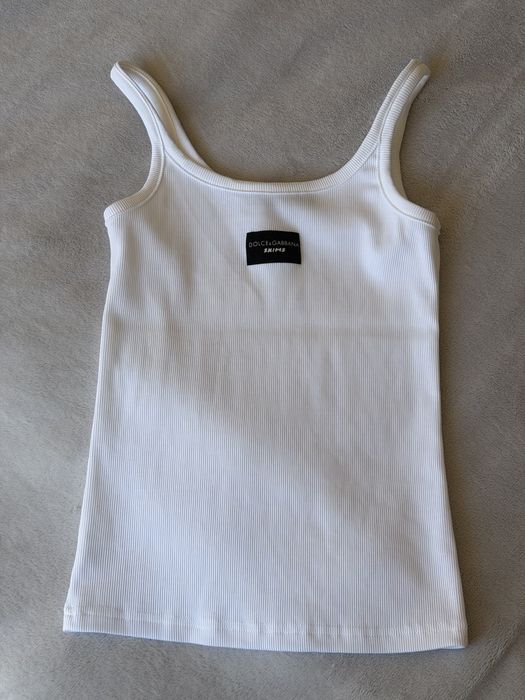 Майка від Skims&Dolce Gabbana