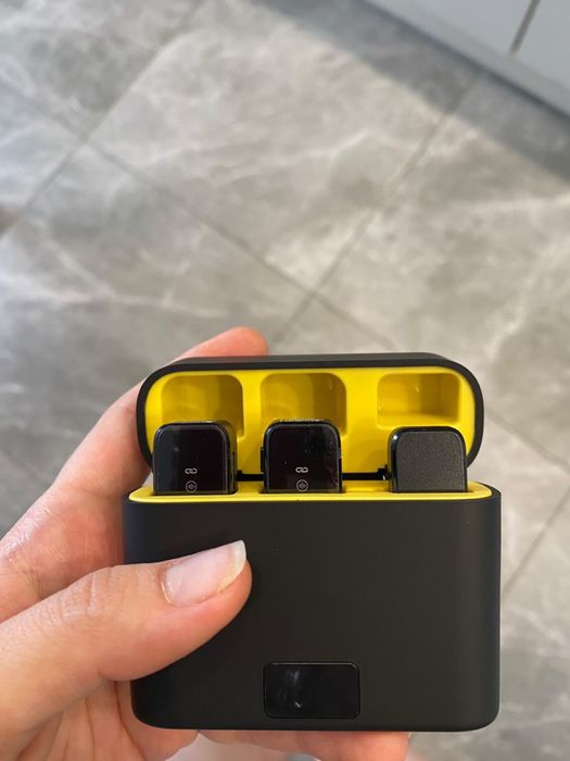 Два бездротові мікрофони для смартфонів  Apple та Android