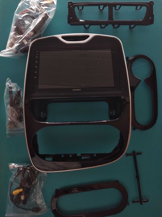 Radio Android 10 * Marca : AINAVI * Moldura * GPS * WIFI * Bluetooth *