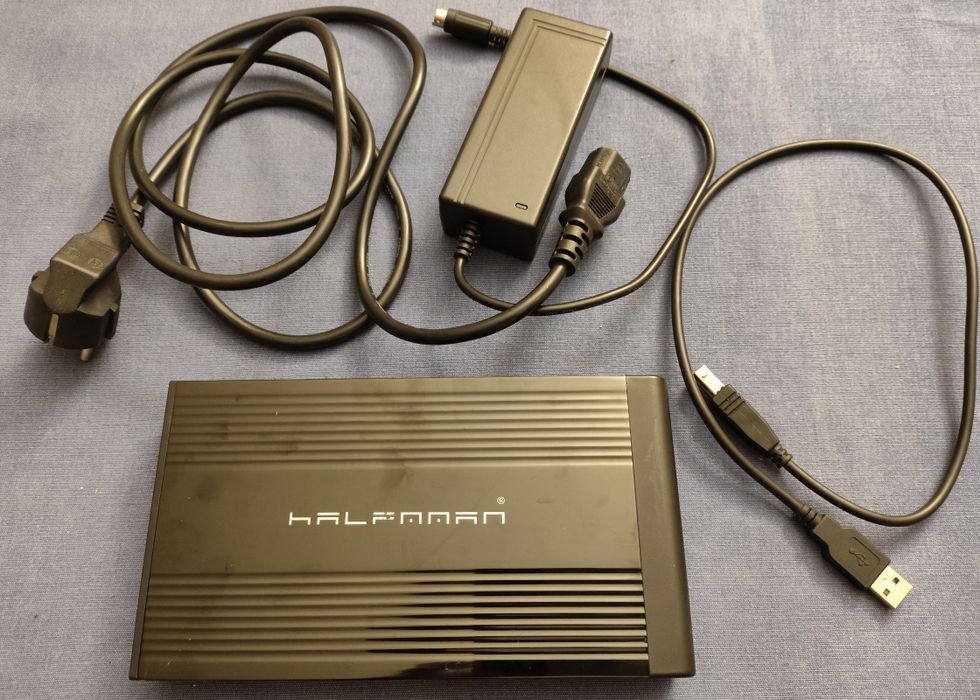 Caixa para disco rígido 3.5" IDE e SATA