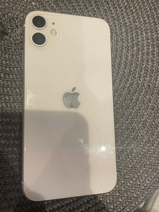 Sprzedam iphone 11