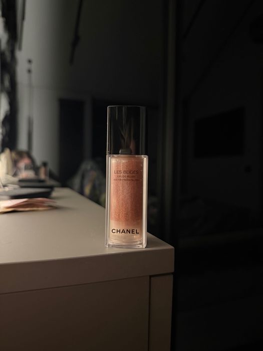 Жидкие румяна Chanel