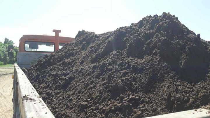 Torf, czarnoziem. Ziemia kompostowa. Ziemia pod trawnik Wyrównane pH.