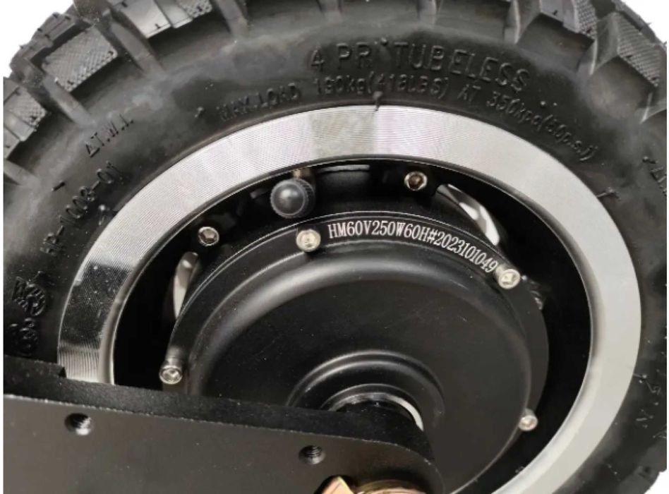 Електросамокат Tecros S03 (2 х 3000 Вт 60v 40ah) Повний привід 2025