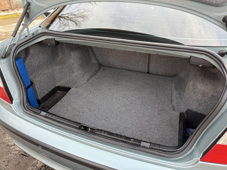 BMW 3 Series E46 у відмінному стані!