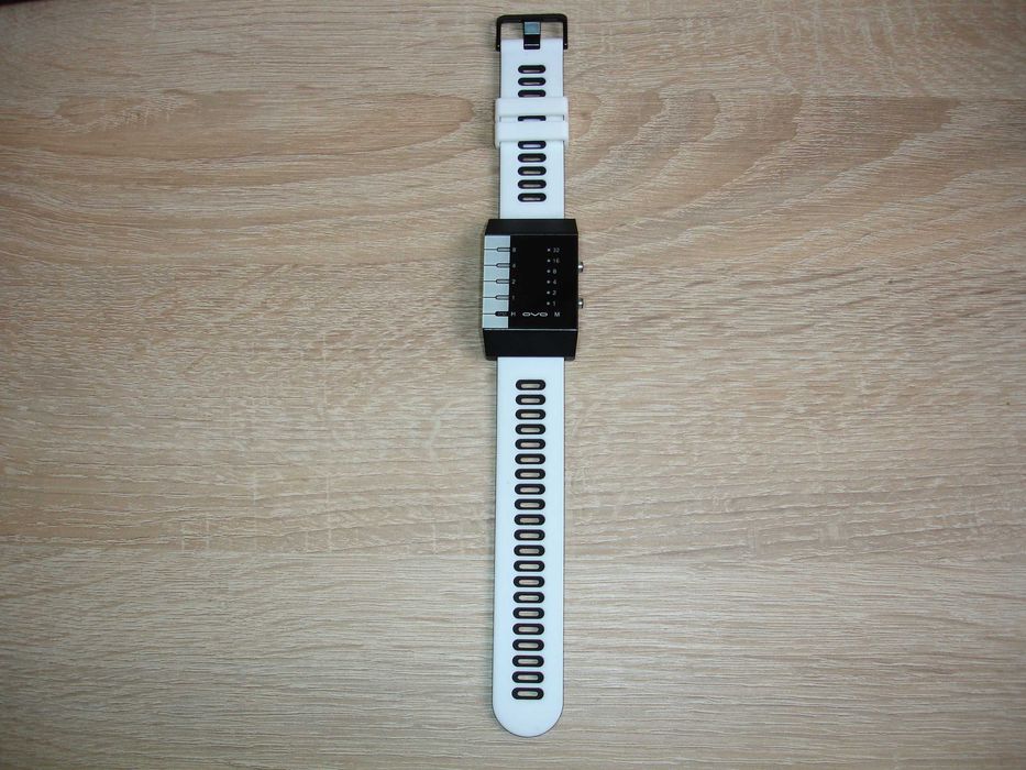 Zegarek Binarny OVO Piano style