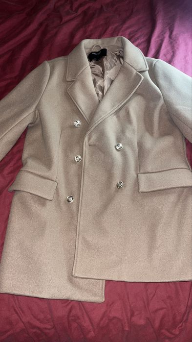 Пальто жіноче розмір L