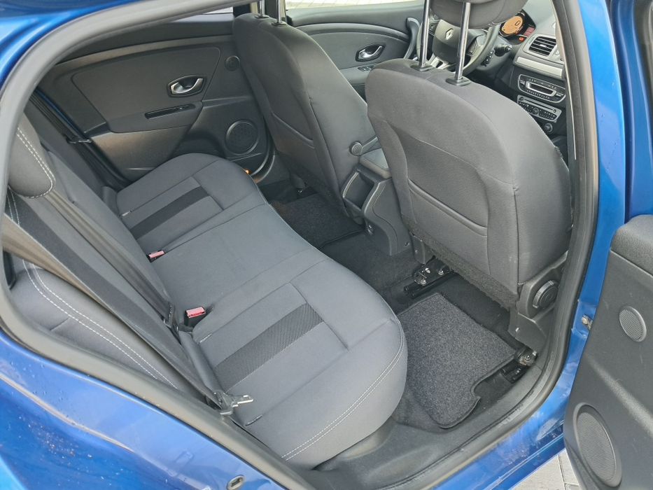 Renault Megane 1.5dci <manual<<kombi