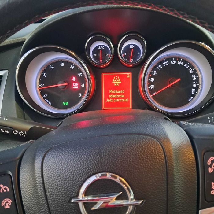 Sprzedam Opel Astra J 2012 Warto