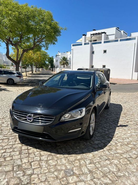 Volvo V60 2.0 D2 Momentum