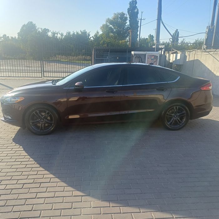 Продам Ford fusion hybrid