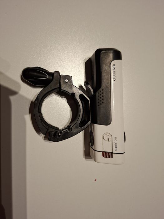 Lampki Bontrager ION 800R