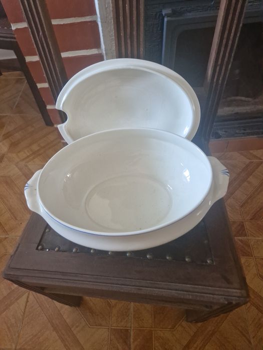 Terrina loiça Sacavem muito antiga